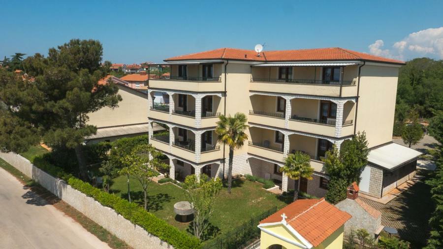 Lovrečica Villa Julia מראה חיצוני תמונה